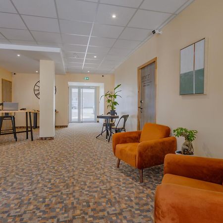 Hotel De La Tour Dış mekan fotoğraf