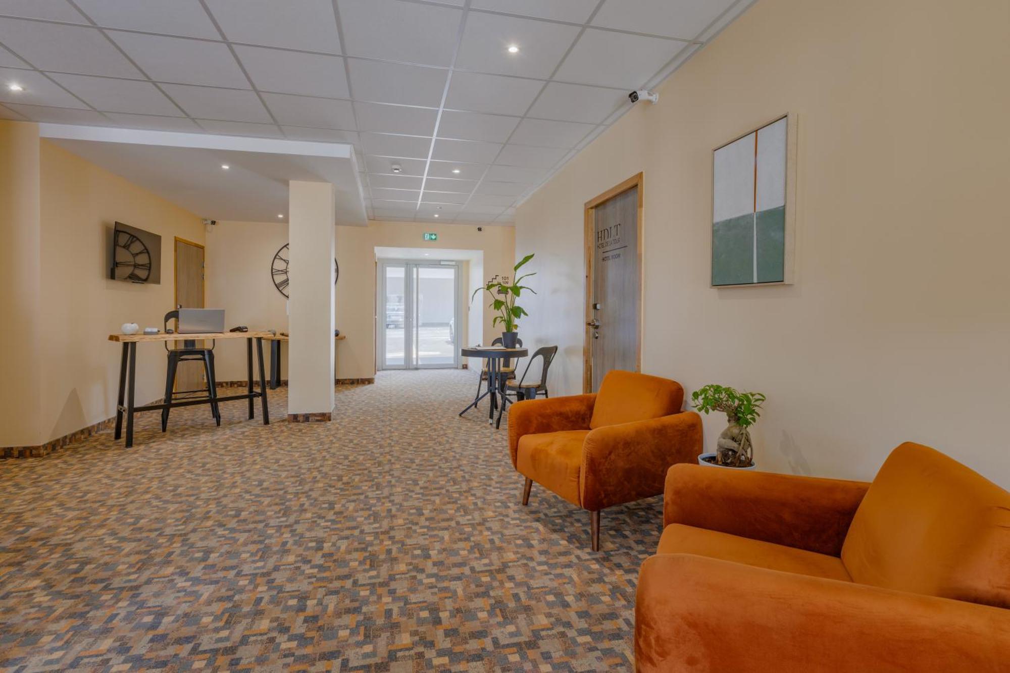 Hotel De La Tour Dış mekan fotoğraf