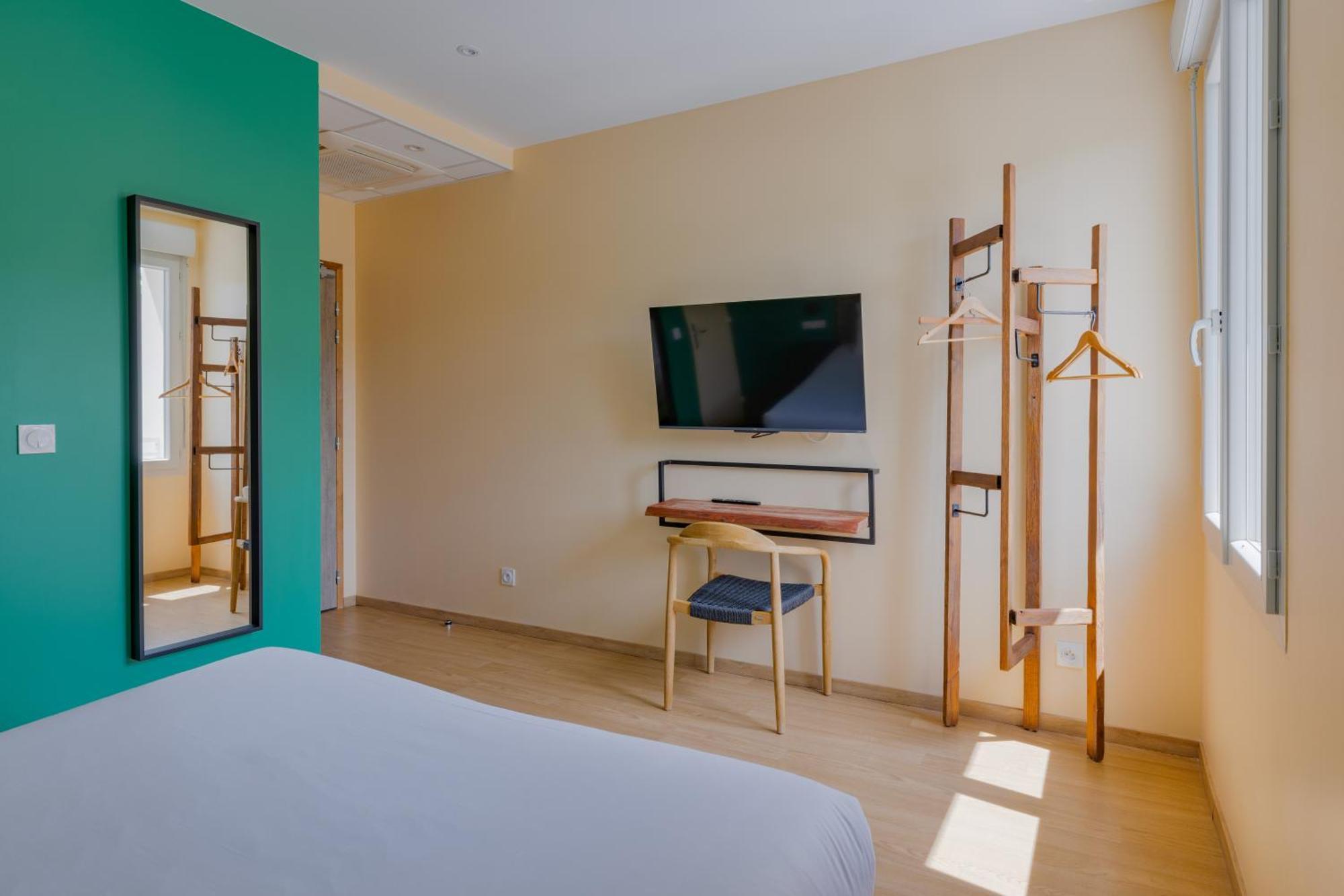 Hotel De La Tour Dış mekan fotoğraf